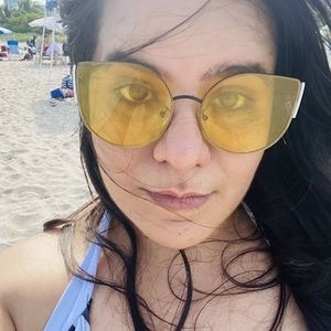 Meet your Posher, Aashima